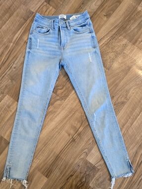 Kensie Light Blue Skinny Jeans
